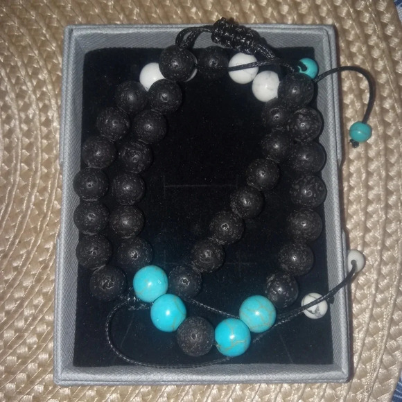 Lava‎ stone adjustable bracelets - Picture 3 of 3